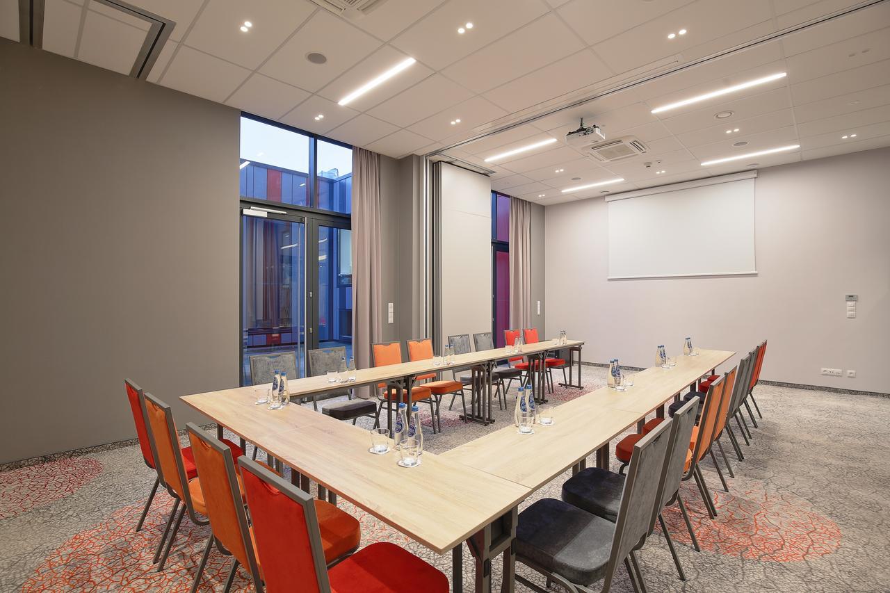 Active Hotel Wroclaw Ngoại thất bức ảnh